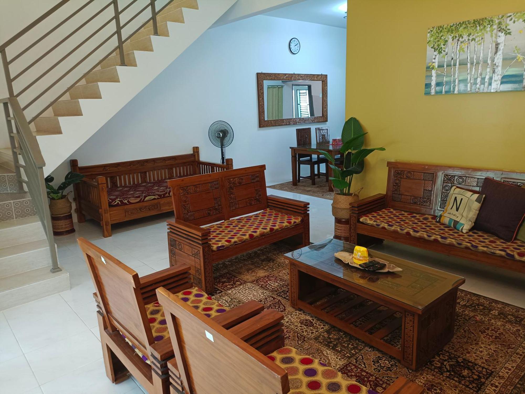 Kayu Cengal Homestay 斯里伊斯兰德 外观 照片